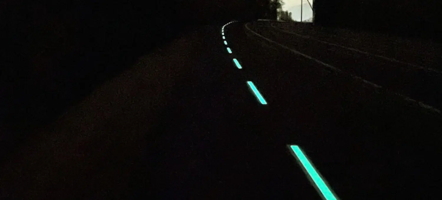 First LuminoKrom® luminescent road marking in Switzerland