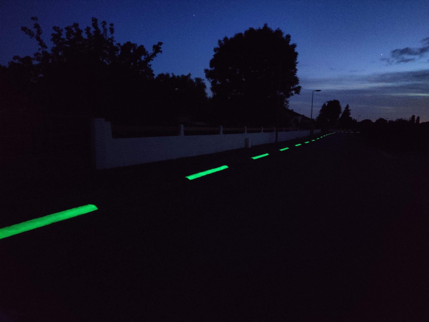 Trottoir lumineux pour piétons