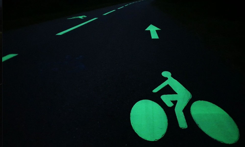 LuminoKrom®, marquage routier photoluminescent ©OliKrom